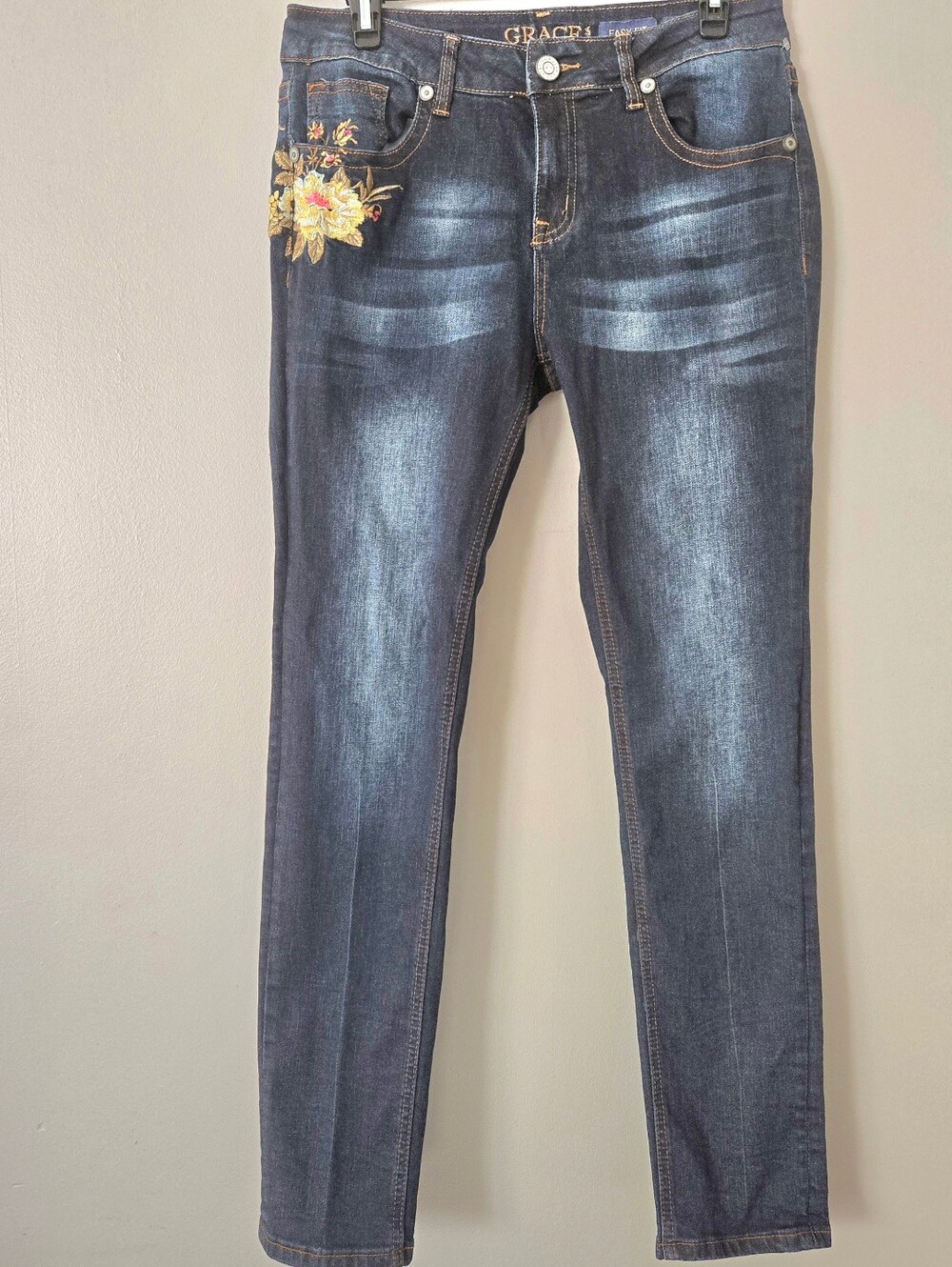Grace in LA Women's Embroidered Jeans Size 29 Dark Wash Stretch Straight Leg Y2K